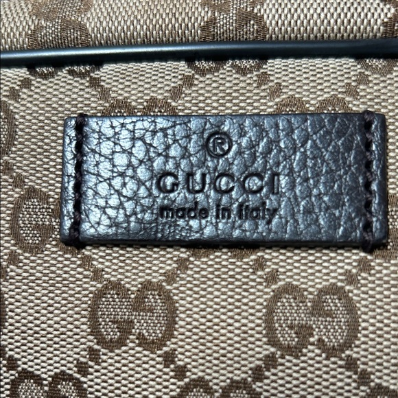 Gucci Beige and Black Monogram Wallet - Picture 4 of 8